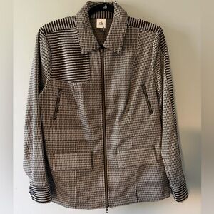 CAbi ‘Baron Blazer’ Chic Black, Brown & Cream Houndstooth Jacket. Unlined. Zip.